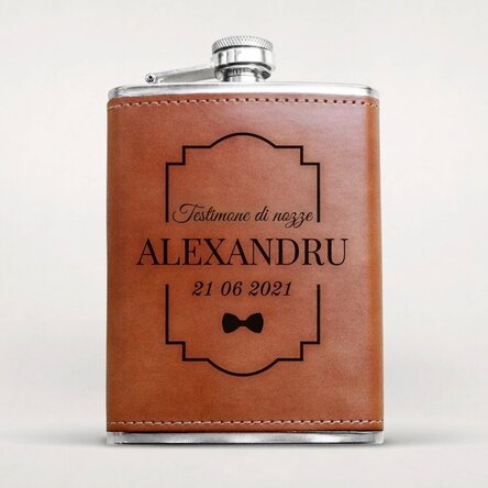 Fiaschetta da tasca rivestita in pelle e personalizzata con una scritta - Groomsman