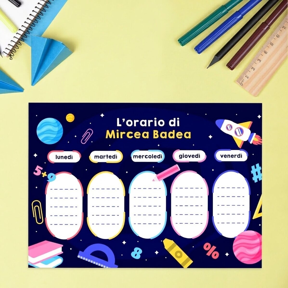 Orario personalizzato con nome - Space