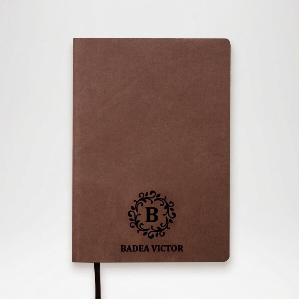 Agenda in pelle personalizzata con monogramma e nome