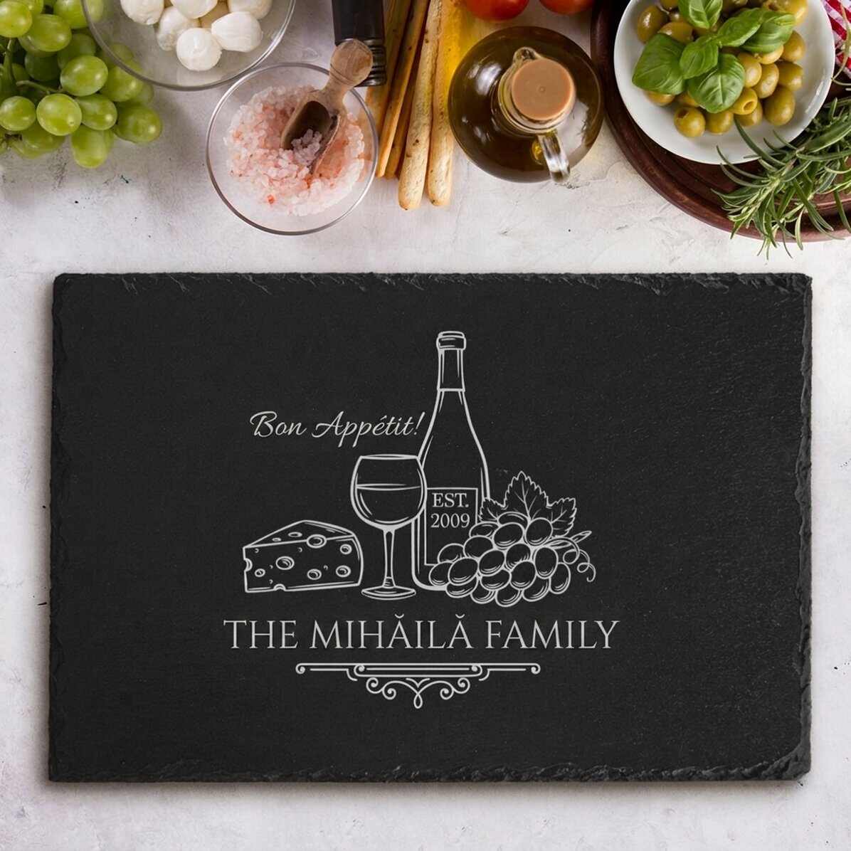 Tavola di ardesia incisa con testo personalizzato - Family