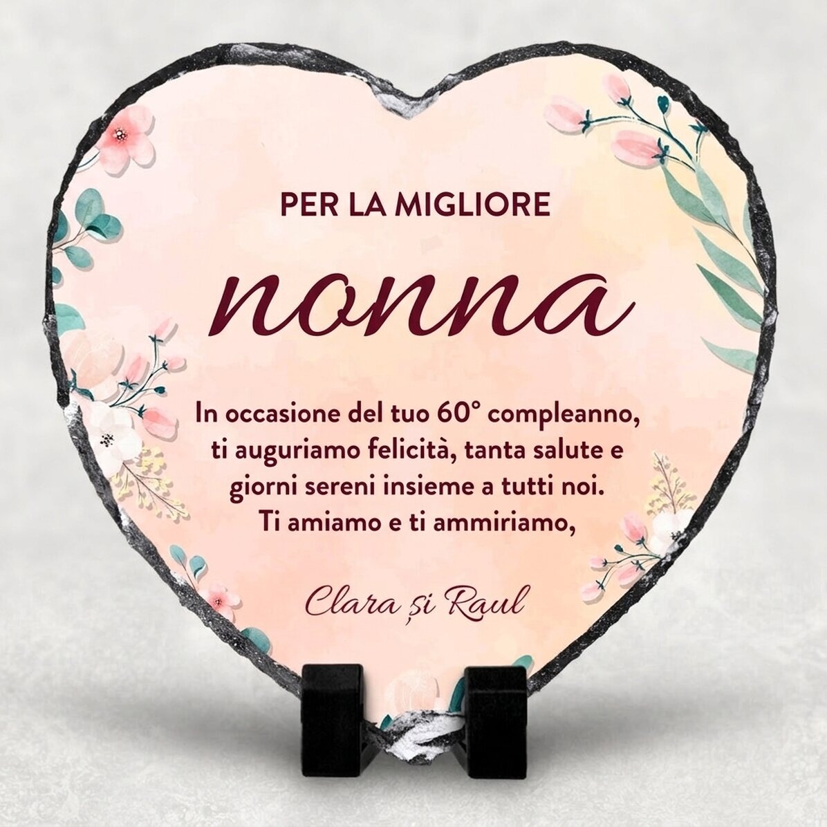 Ardesia a forma di cuore personalizzata con un messaggio per la nonna