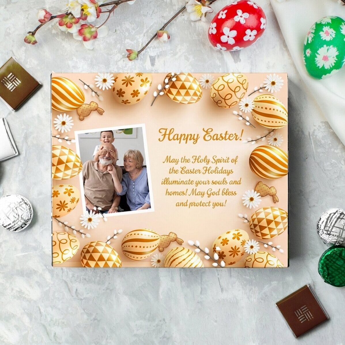 Scatola di caramelle personalizzata con una foto e un messaggio - Buona Pasqua!
