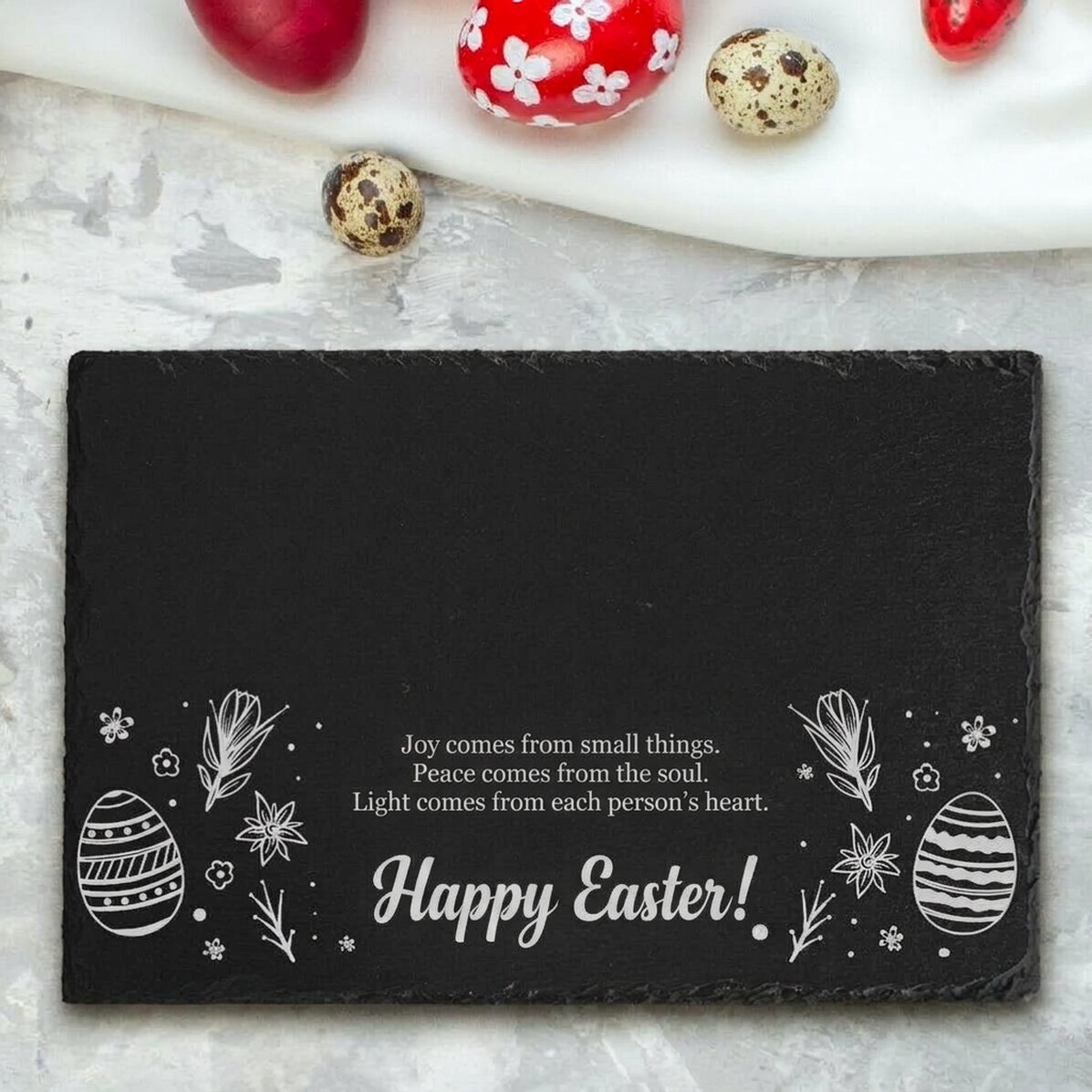 Tavola di ardesia incisa con testo personalizzato - Buona Pasqua!