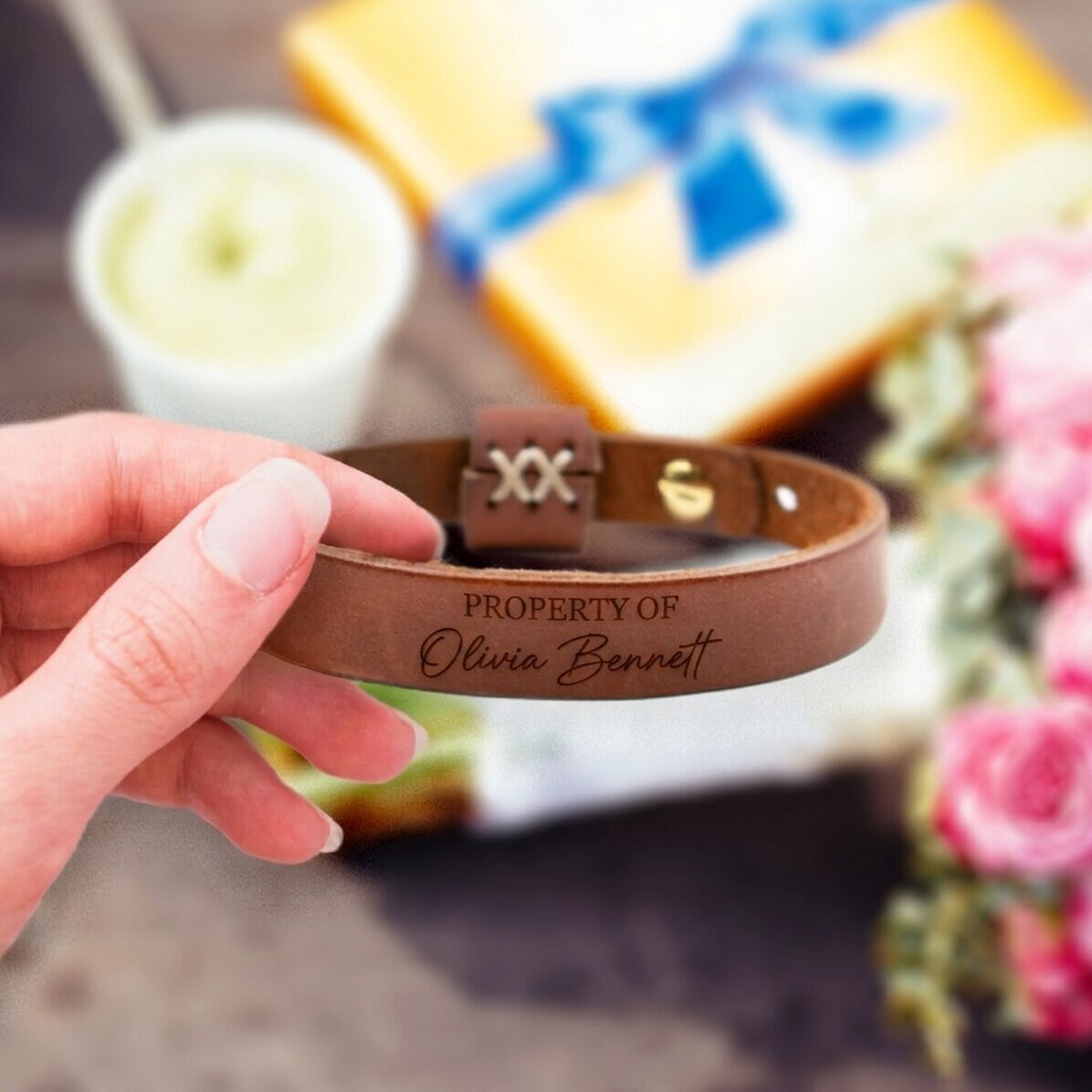 Braccialetto in pelle personalizzato con messaggio - Proprietà della signora