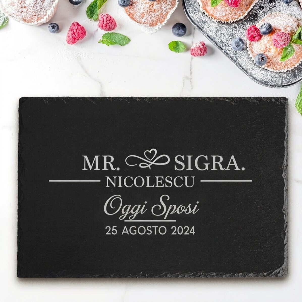 Tavola di ardesia incisa con testo personalizzato - Just married