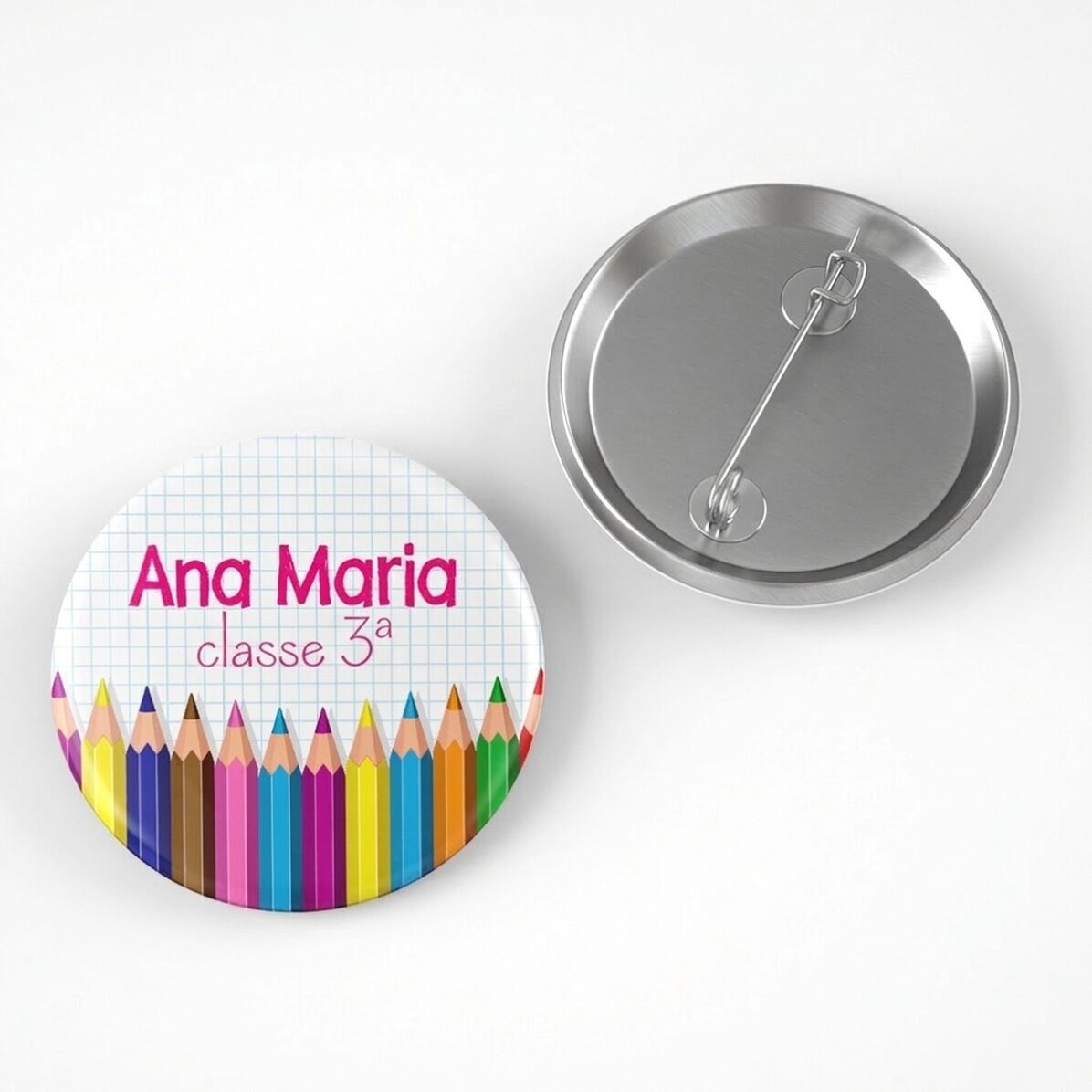 Spilla personalizzata con testo - Matite colorate