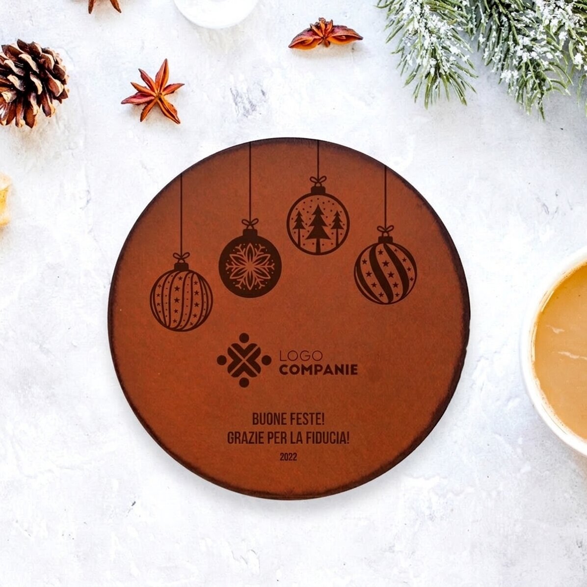 Sottobicchiere in pelle personalizzato con logo e messaggio - Pallina di Natale