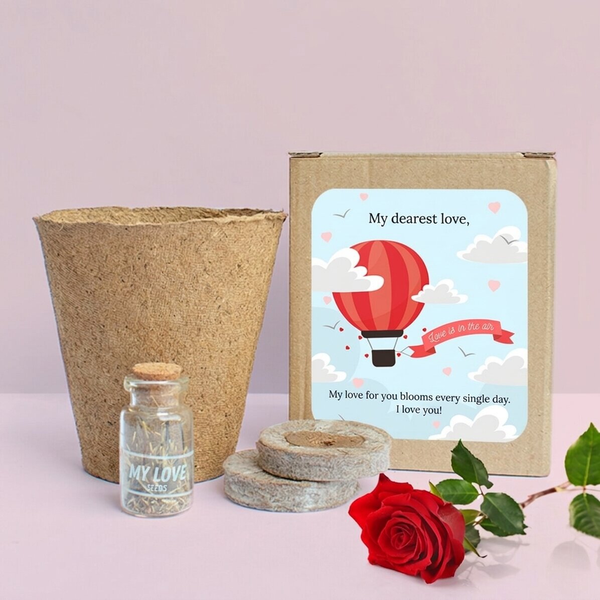 Kit per piantare fiori primaverili in una scatolina personalizzata con messaggio - Love is in the ai