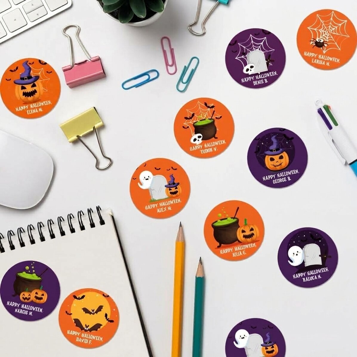 Set di 12 adesivi rotondi personalizzati con testo - Halloween