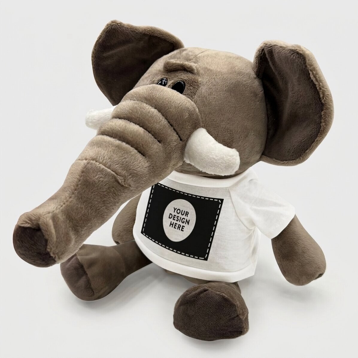 Inoltre, un elefante personalizzato con la tua grafica