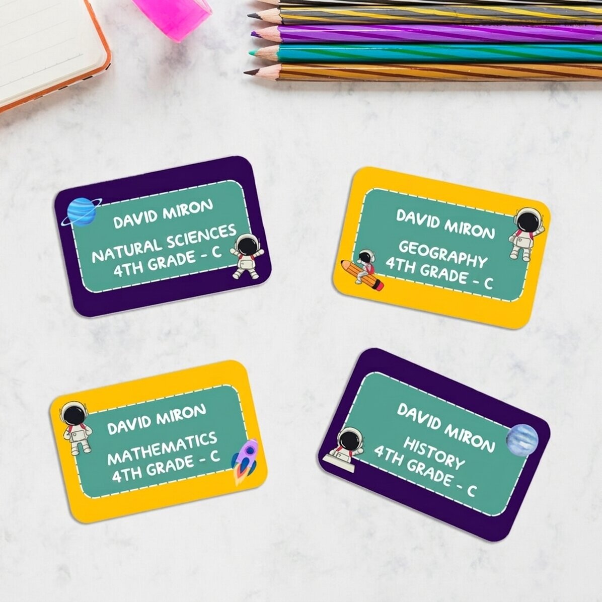 Set di 8 adesivi (etichette autoadesive) personalizzati per la scuola - Cosmos