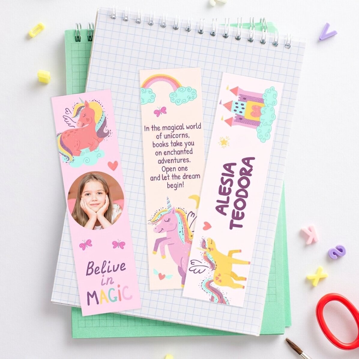Set di 3 segnalibri personalizzati con foto, nome e testo - Unicorni