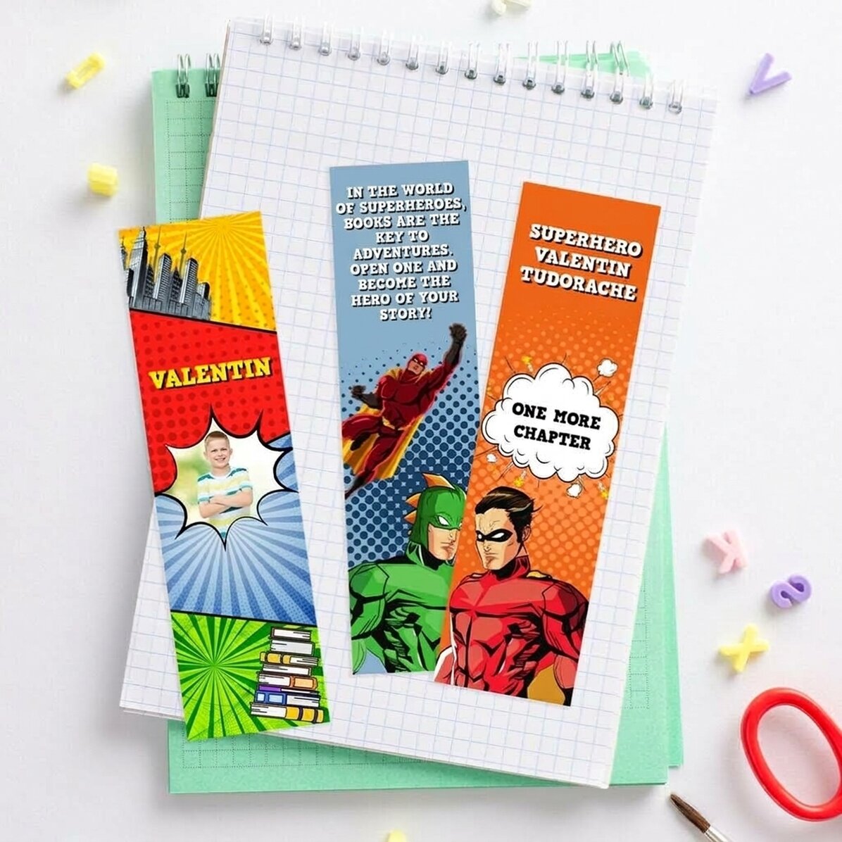 Set of 3 personalised bookmarks with photo and text - Superheroes