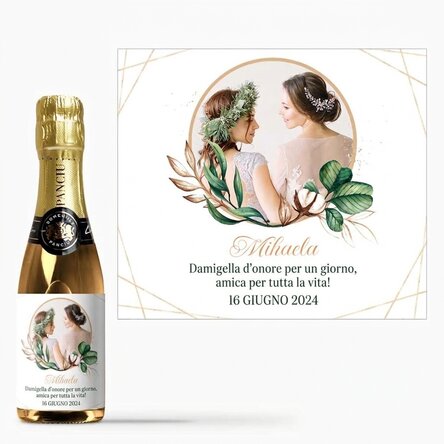Mini bottiglia di spumante personalizzata con una foto e una dedica per la damigella d