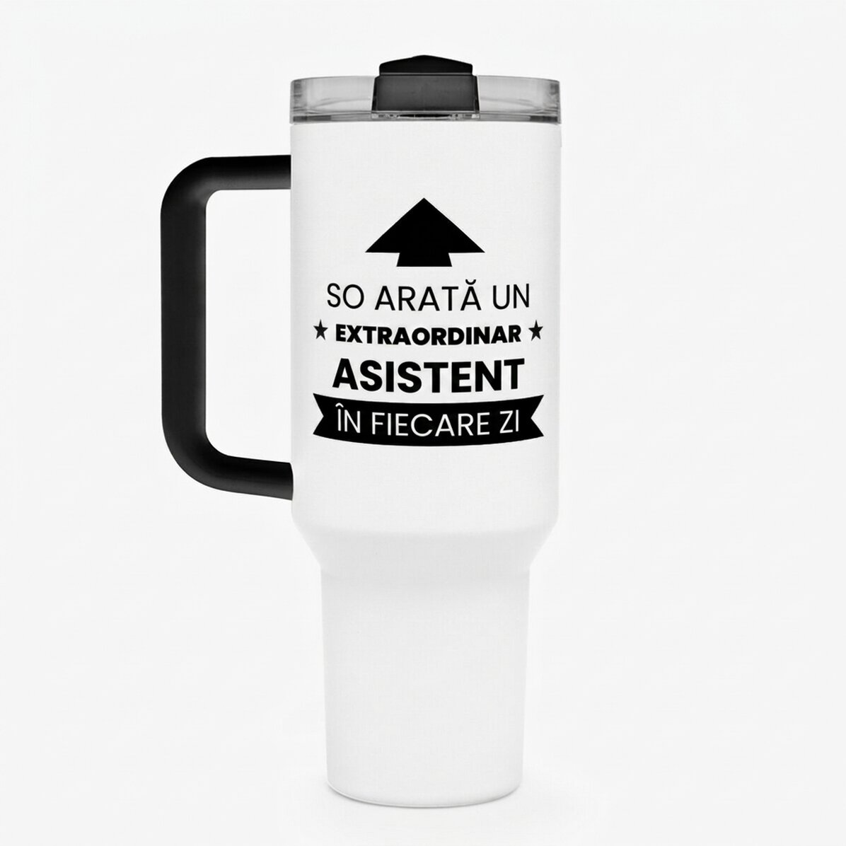 Tazza termica con manico e cannuccia personalizzata con una scritta - Ecco come appare