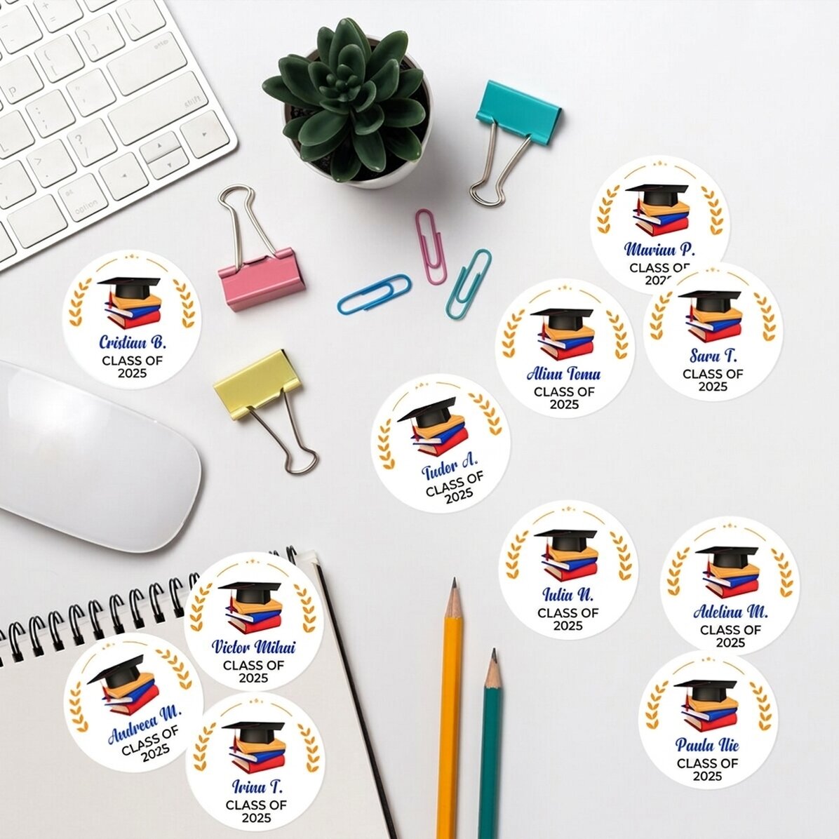 Set di 12 adesivi (etichette autoadesive) personalizzati con messaggio - Laurea