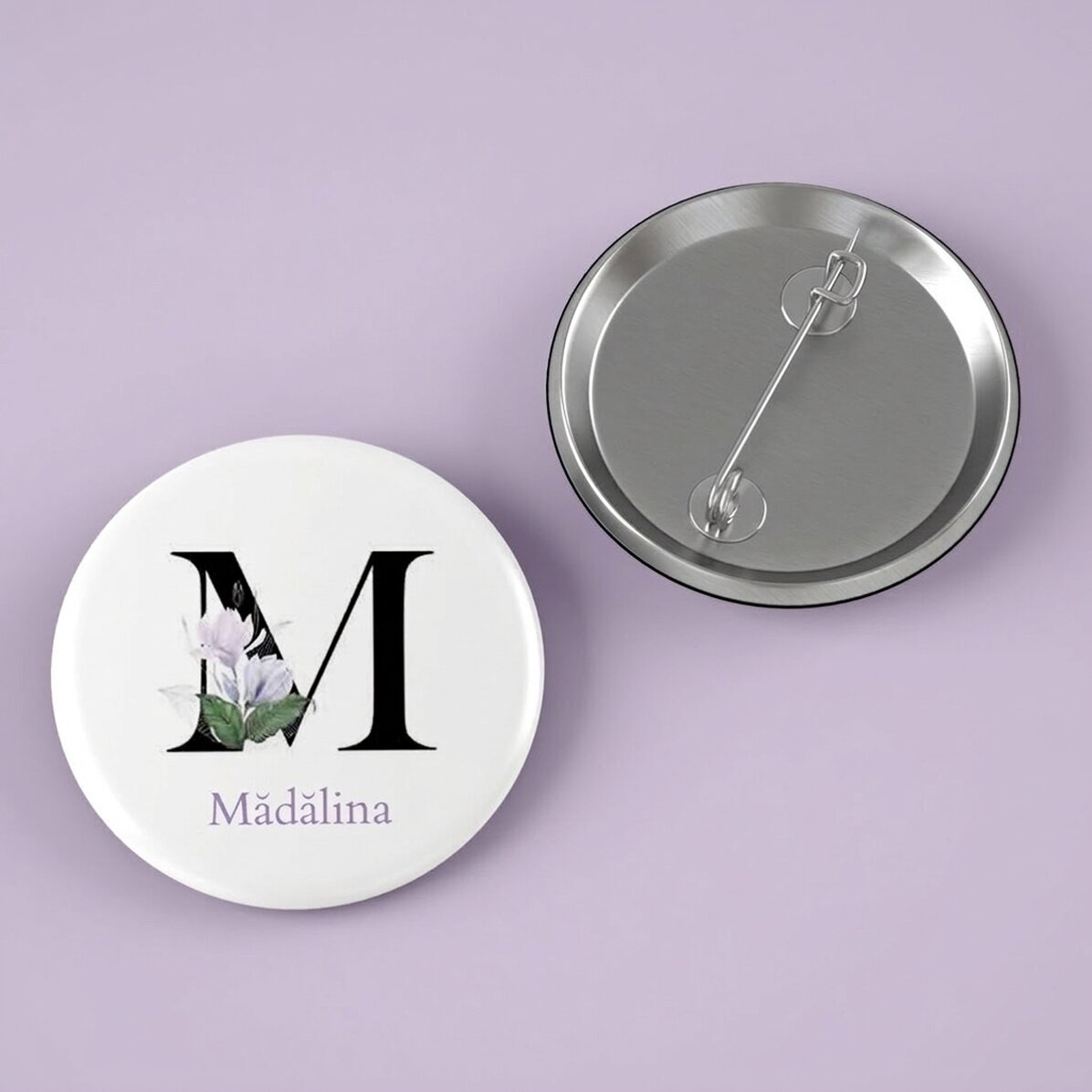 Spilla personalizzata con nome e iniziale - Motivo floreale