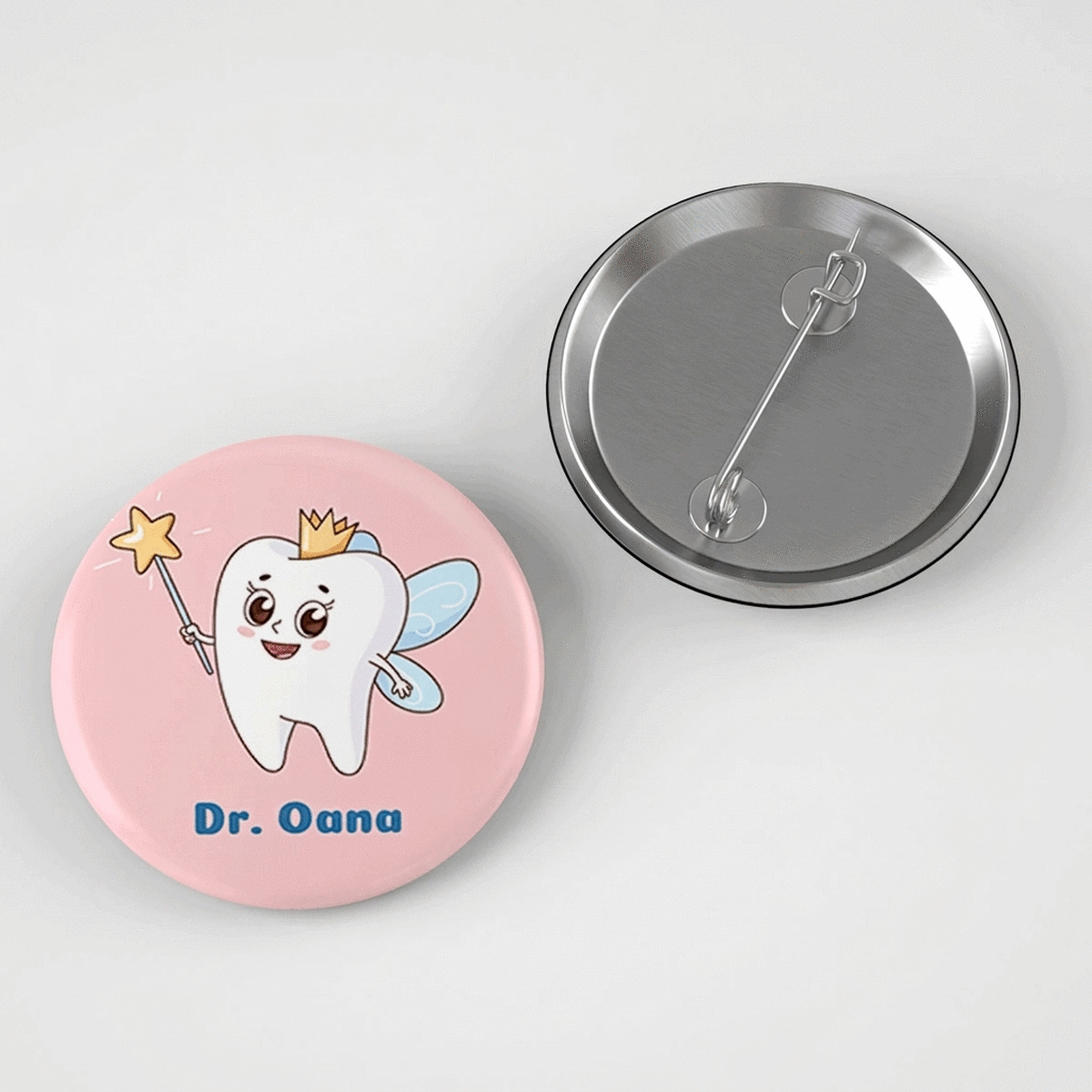 Spilla personalizzata con nome per dentista