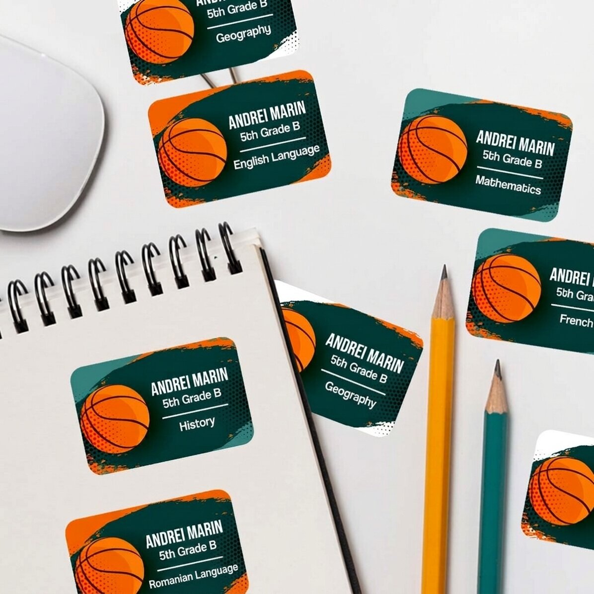 Set di 8 adesivi (etichette autoadesive) personalizzati per la scuola - Basket