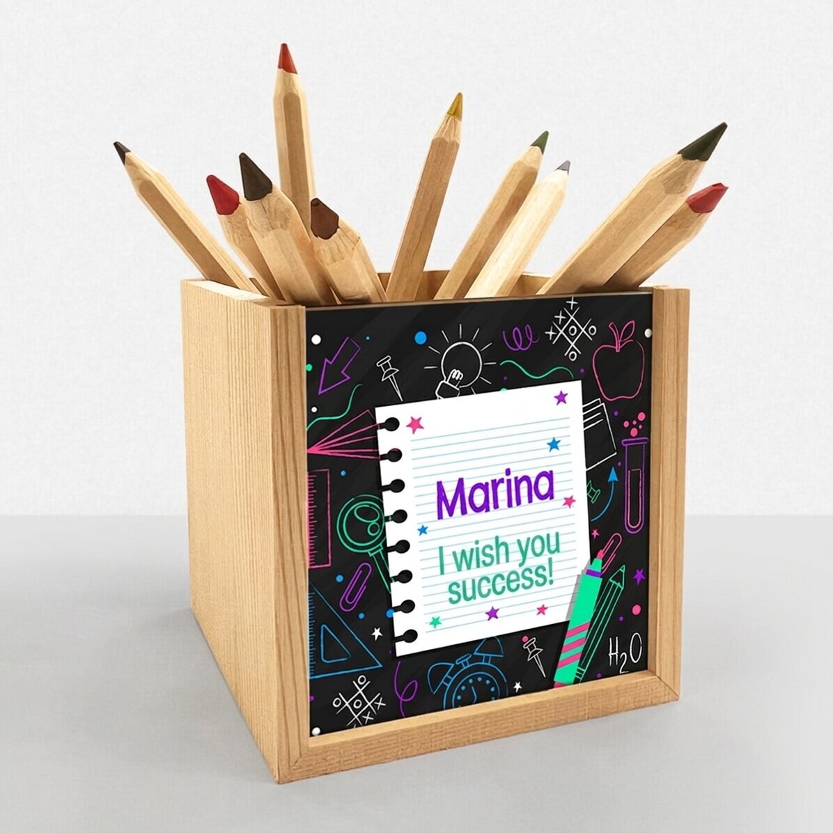 Portamatite personalizzato con scritta per adolescenti