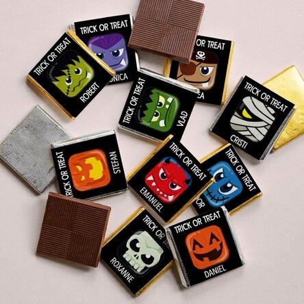 Set of 10 mini chocolates personalised with text - Trick or Treat