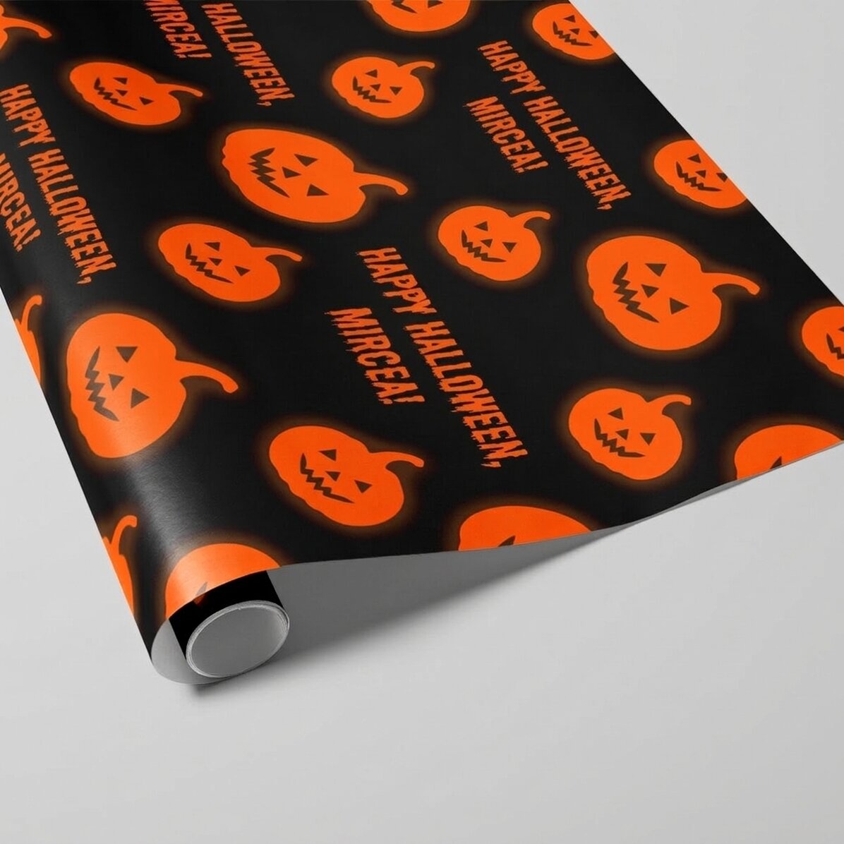 Carta da regalo personalizzata con la scritta "Happy Halloween!"