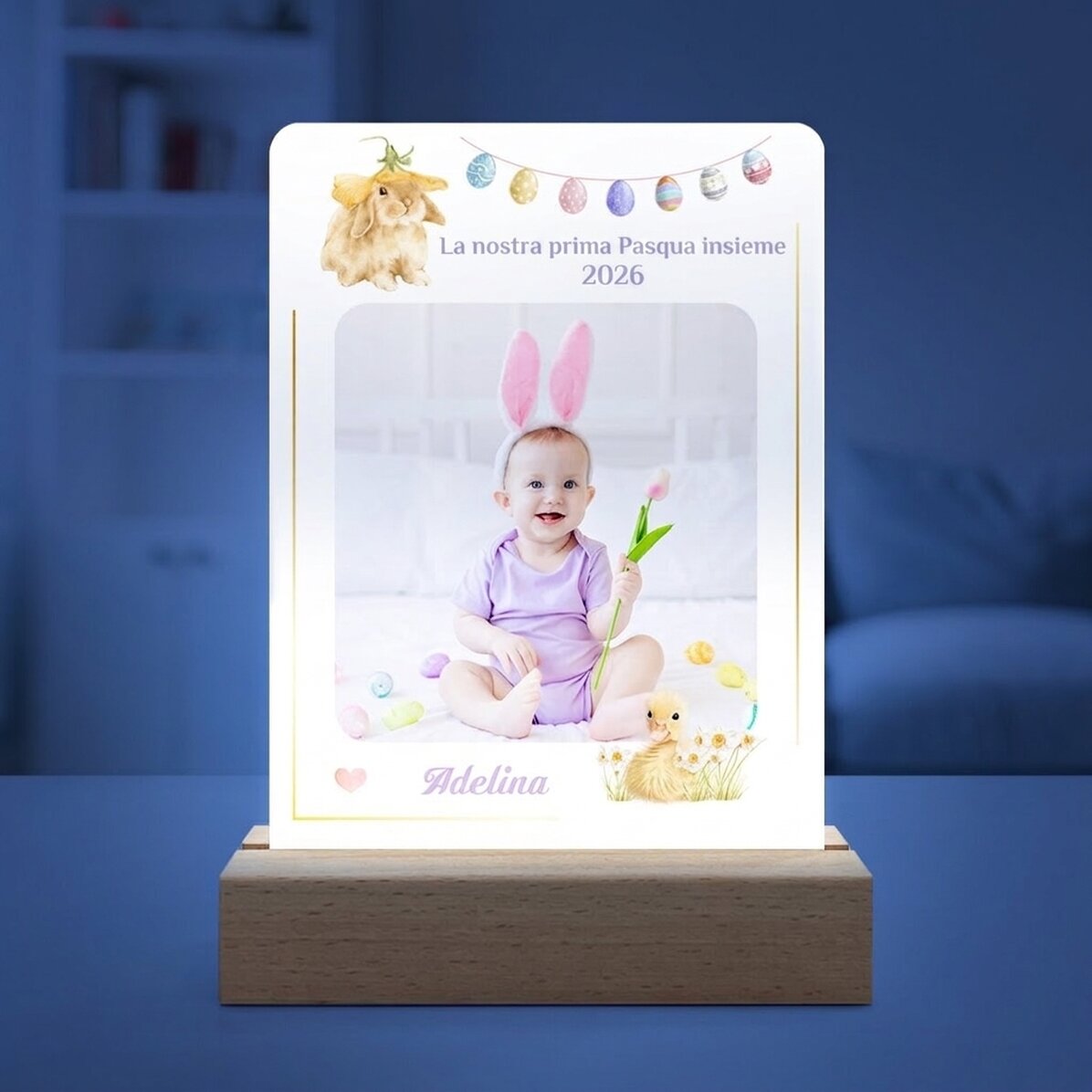 Lampada da comodino a LED personalizzata con foto e testo - La prima Pasqua