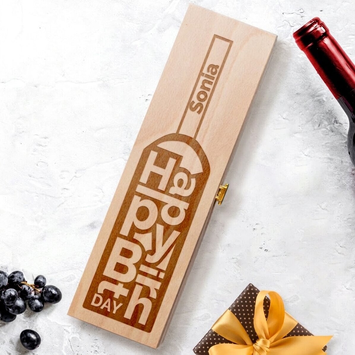 Confezione di vino personalizzata - Bottiglia "Happy Birthday"