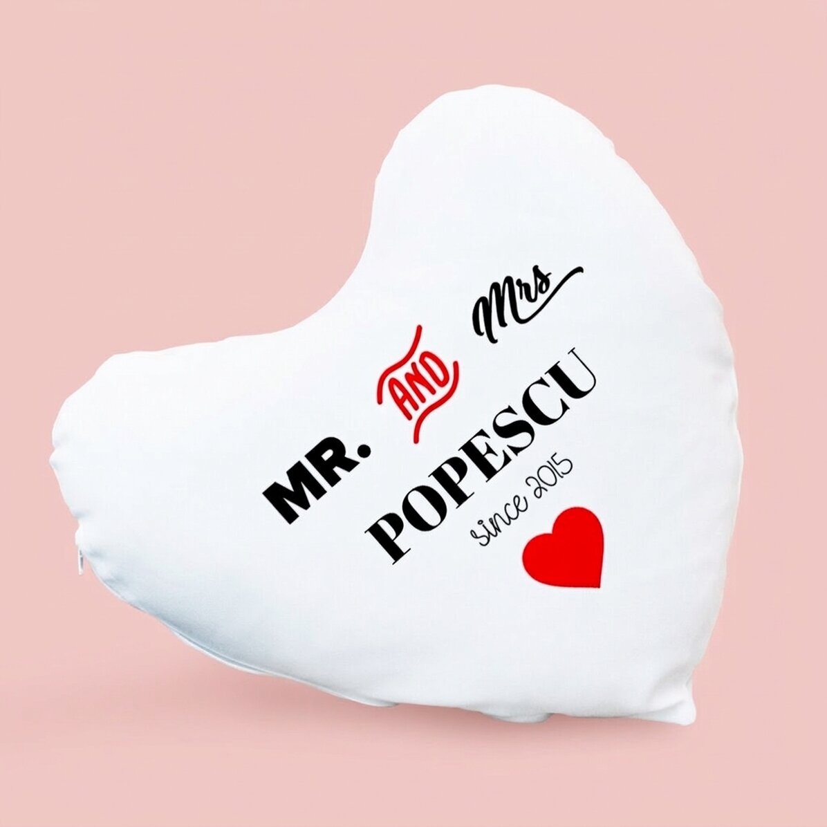Cuscino personalizzato a forma di cuore - Mr & Mrs