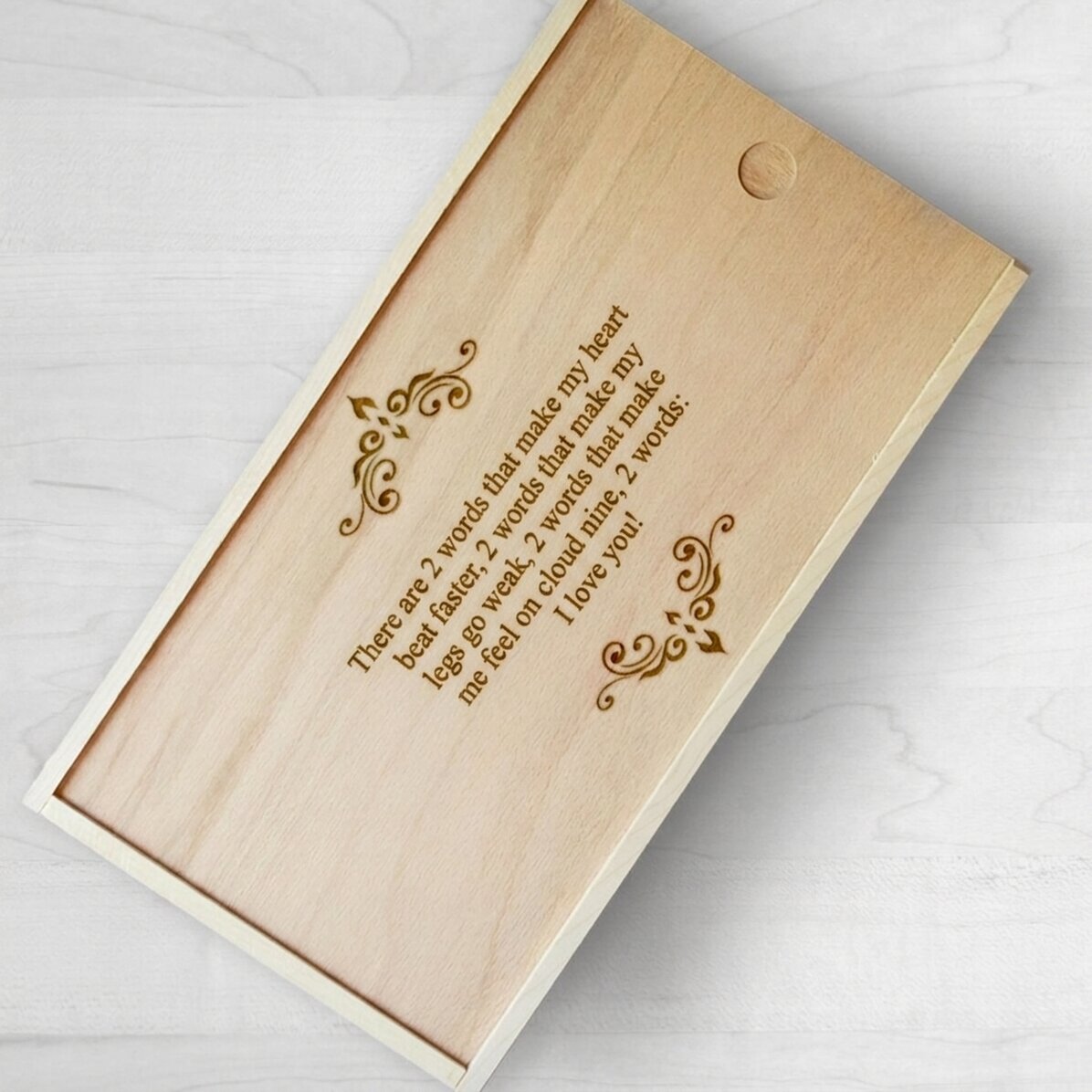 Scatola regalo personalizzata in legno con messaggio