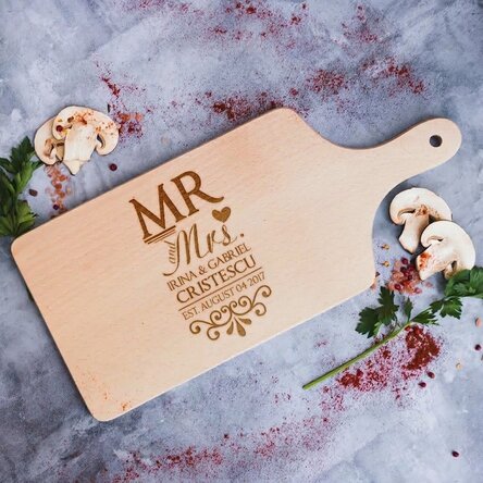 Personalised chopping board - Mr & Mrs