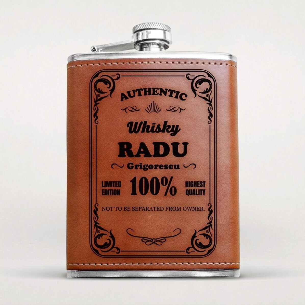 Bottiglietta da tasca personalizzata rivestita in pelle - Authentic Drink