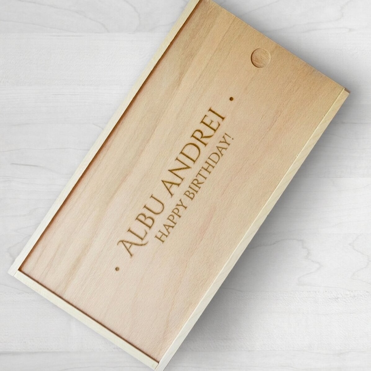 Scatola regalo personalizzata in legno con nome e testo