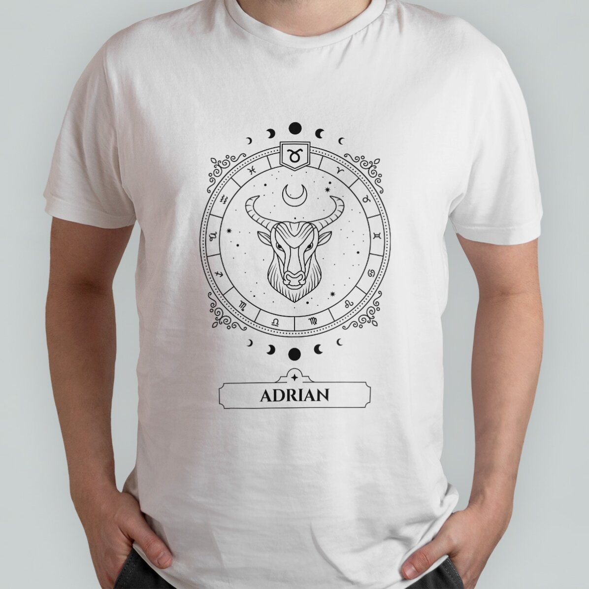 Customised cotton T-shirt with name and zodiac sign - Taurus