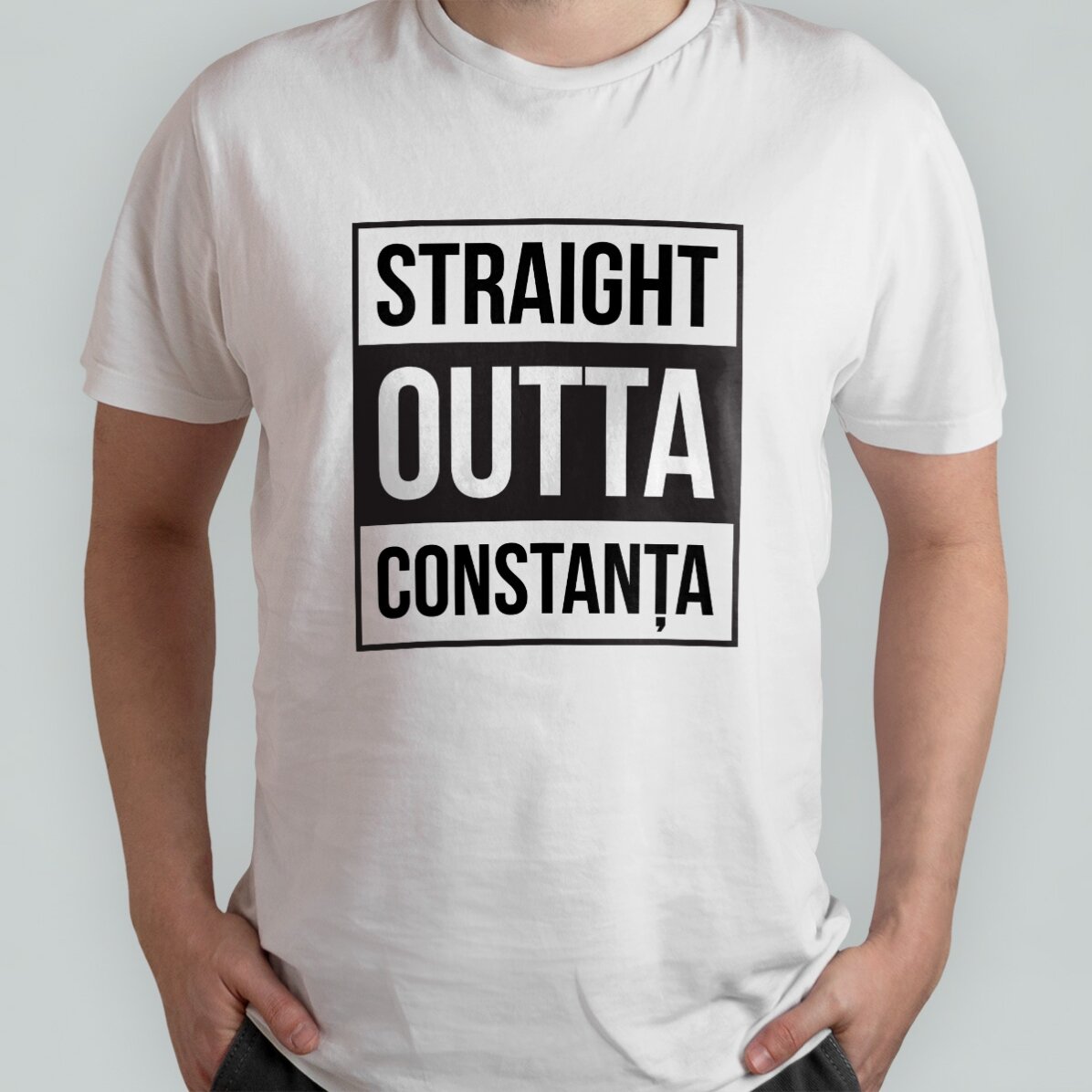 Maglietta in cotone personalizzata con scritta - Straight outta
