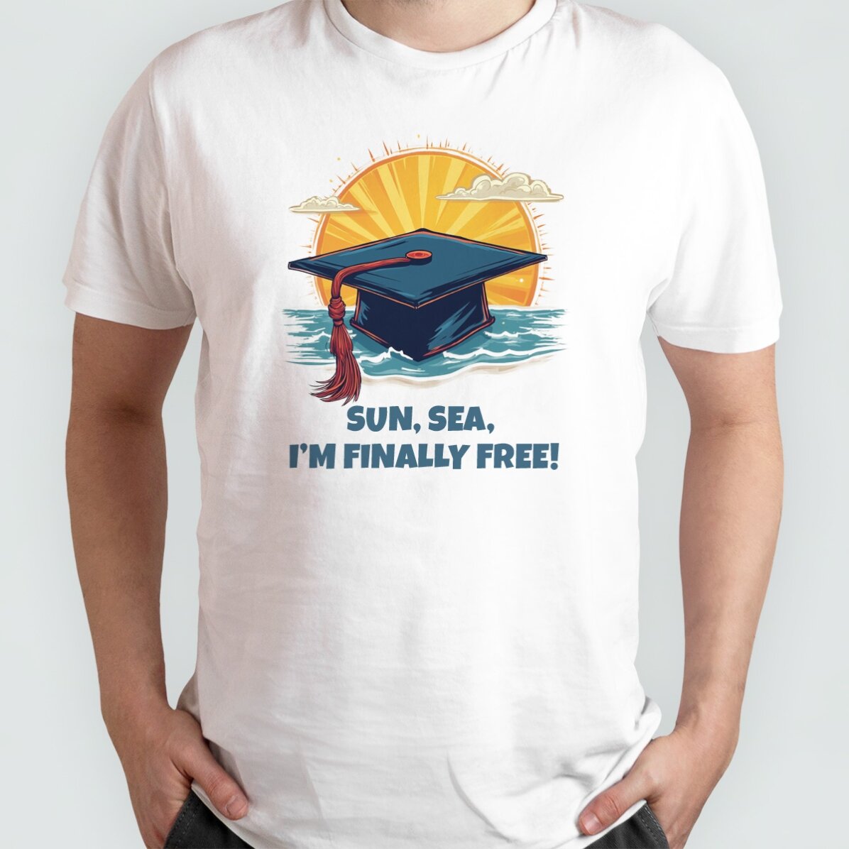 Maglietta in cotone personalizzata con la scritta "Sun, sea, finally free"