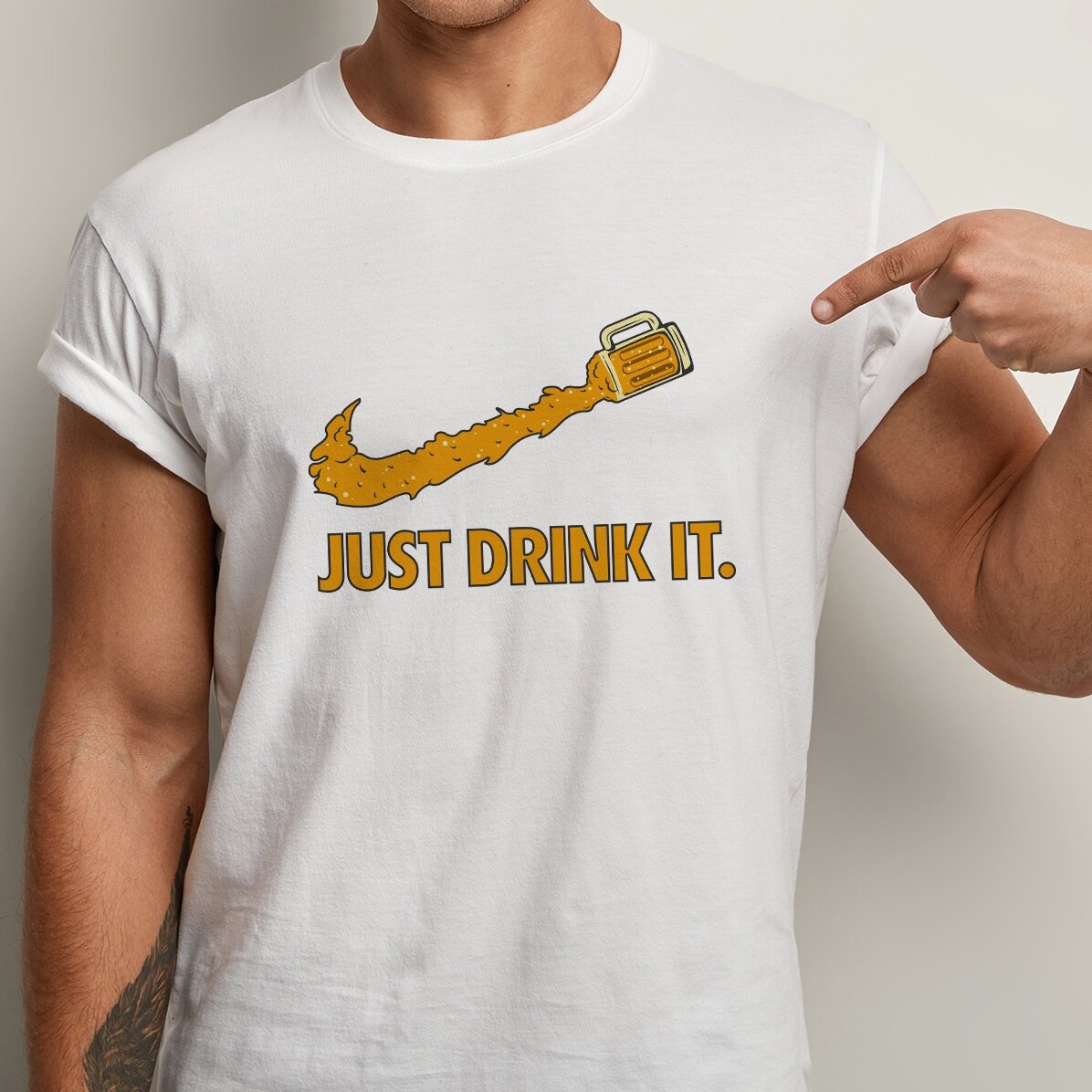 Maglietta personalizzata con scritta - Just drink it