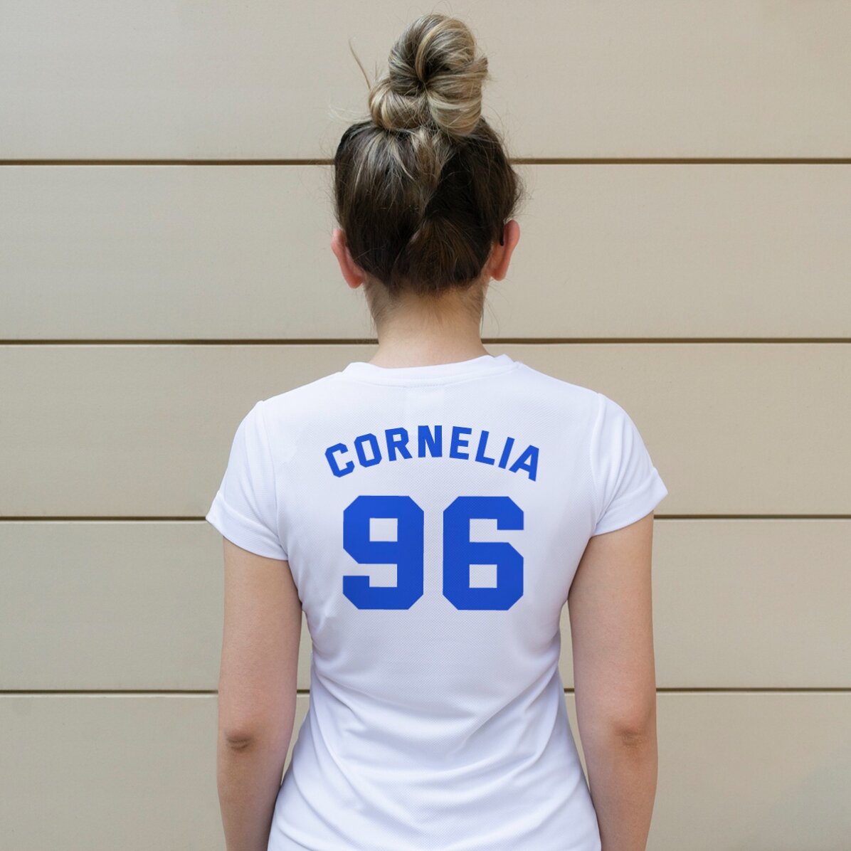 Maglietta sportiva personalizzata sul retro con nome e numero - Appassionato di calcio