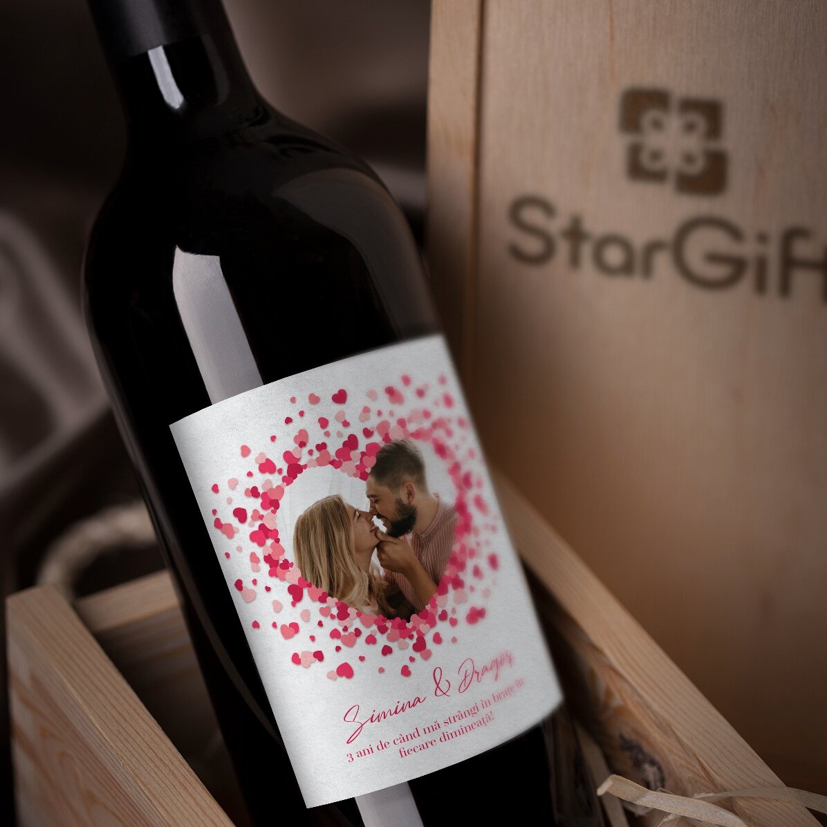 Vino personalizzato con messaggio per coppie - Love is in the air